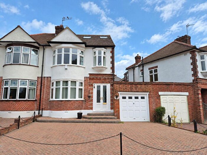 4 Bedroom Semi-Detached House For Sale In East Walk, East Barnet, EN4
