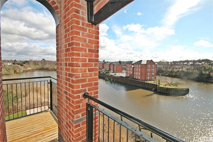 2 Bedroom Flat To Rent In Lulworth Place, Warrington, WA4