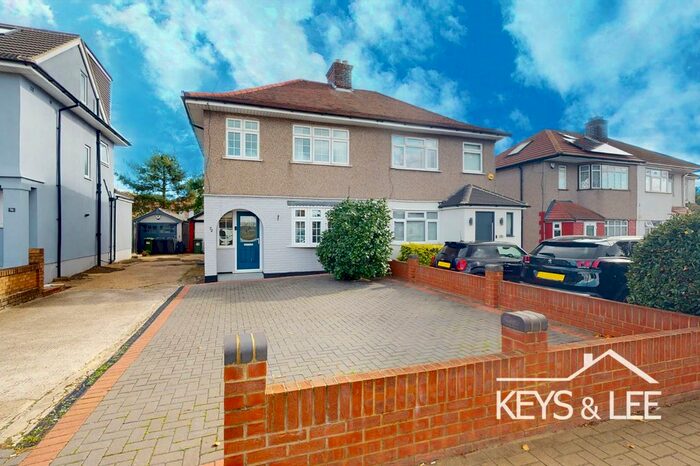 3 Bedroom Semi-Detached House To Rent In Clockhouse Lane, Collier Row, Romford, RM5