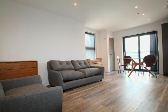 2 Bedroom Flat To Rent In Dundee, DD1