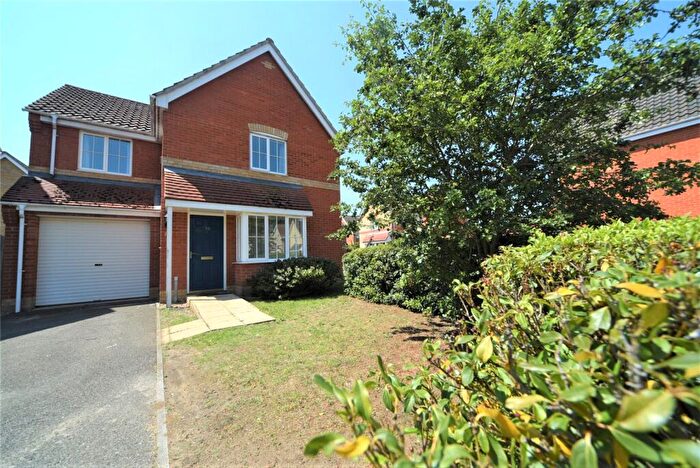 3 Bedroom Detached House To Rent In Linden Walk, Beck Row, Bury St. Edmunds, Suffolk, IP28