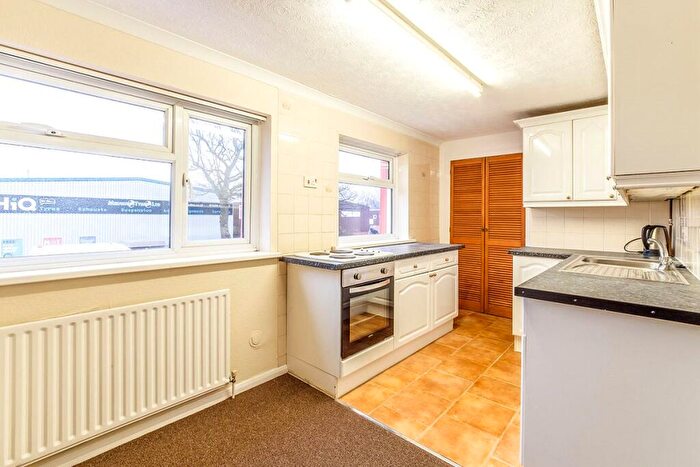 1 Bedroom Flat To Rent In Lordswood Industrial Estate Reveng, Chatham, Kent, ME5