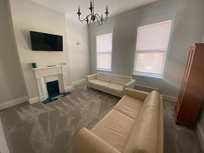 1 Bedroom Apartment To Rent In Poulton Road, Wallasey, CH44