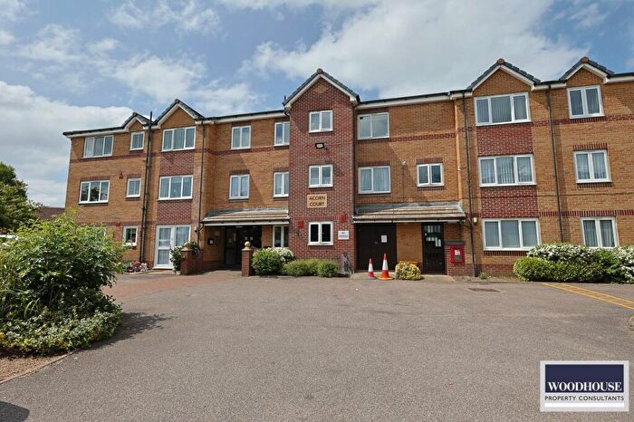 1 Bedroom Apartment For Sale In High Street, Waltham Cross, EN8