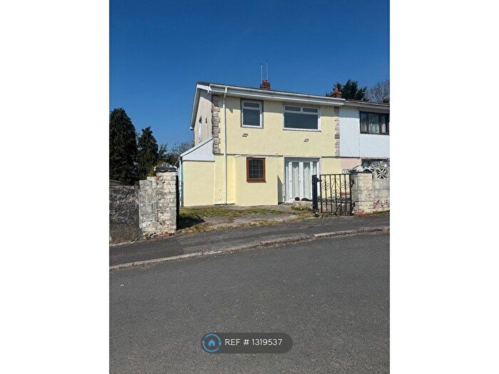 3 Bedroom Semi-Detached House To Rent In St. Illtyds Road, Bridgend, CF31