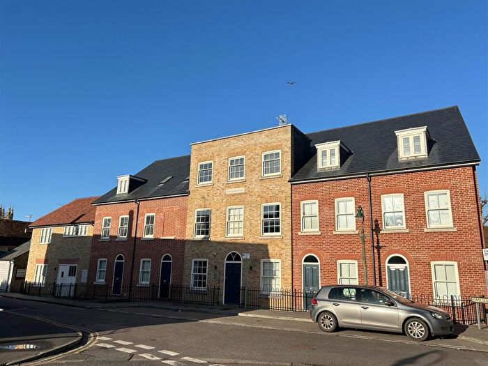 1 Bedroom Flat To Rent In Queningate Court, Canterbury Ref -, CT1