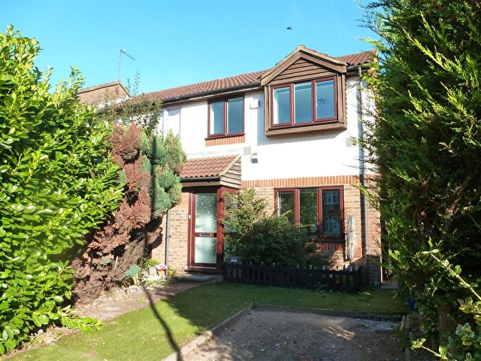 2 Bedroom Terraced House To Rent In Springwell Road, Heston, Hounslow, TW5