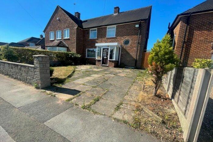 3 Bedroom Property To Rent In Daylesford Road, Solihull, B92