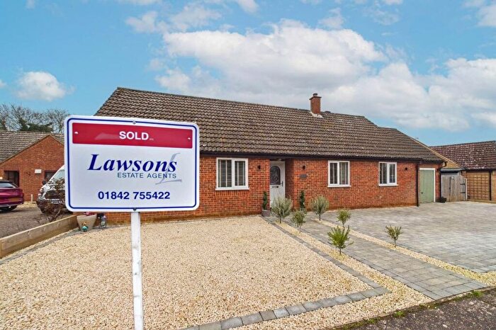 4 Bedroom Detached Bungalow For Sale In Heathlands Drive, Croxton, IP24
