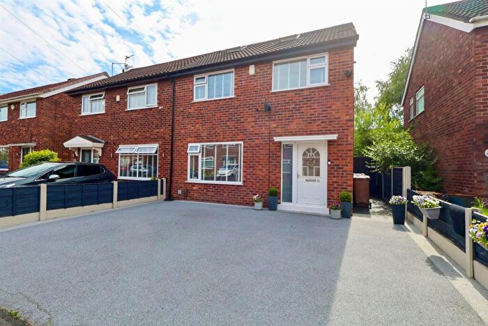 4 Bedroom Semi-Detached House For Sale In Swanage Road, Eccles, M30
