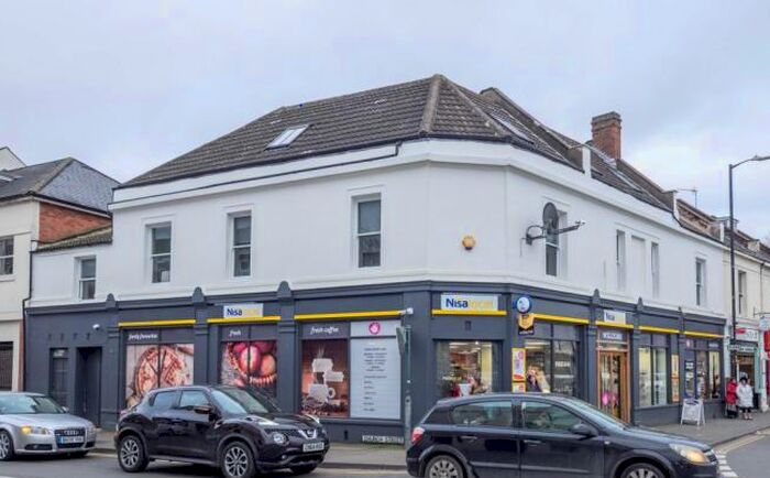 5 Bedroom Flat To Rent In High Street, Leamington Spa, Warwickshire, CV31