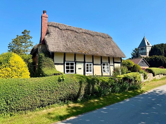 3 Bedroom Cottage For Sale In Hampton Bishop, Hereford, HR1