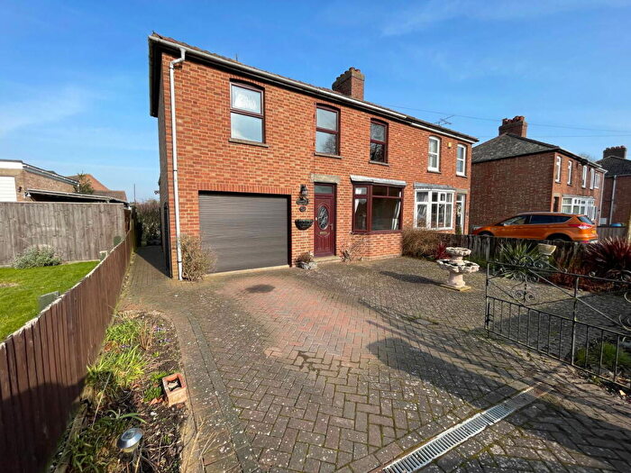 3 Bedroom Semi-Detached House For Sale In Gorefield Road, Leverington, PE13