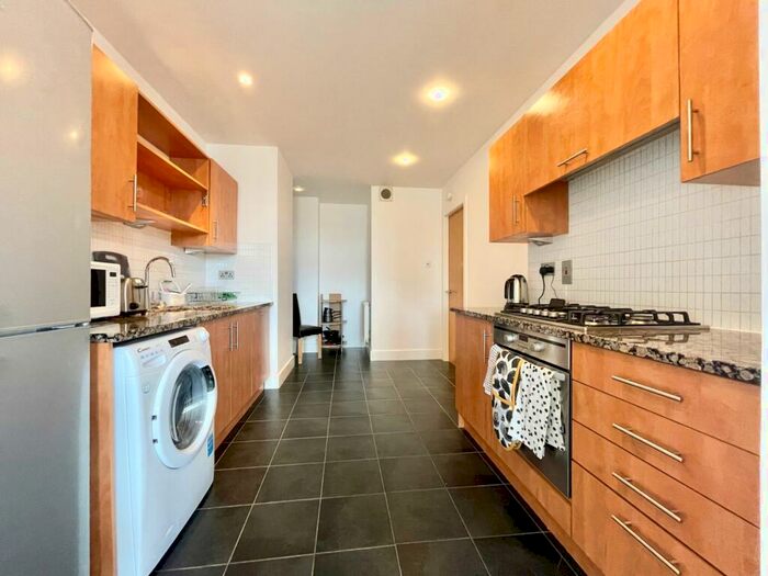 2 Bedroom Flat To Rent In Buchanan Street, Glasgow, G1