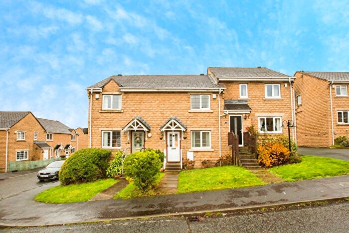 2 Bedroom Terraced House For Sale In St. Georges Road, Halifax, HX3