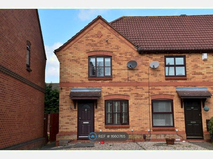 2 Bedroom End Of Terrace House To Rent In Muirfield, Luton, LU2