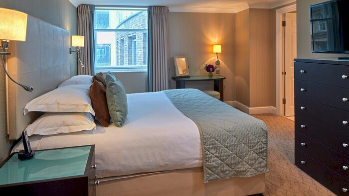 1 Bedroom Flat To Rent In Bow Lane, Bank, London, EC4M