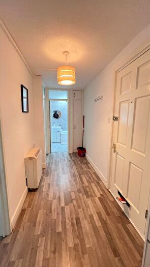 2 Bedroom Flat To Rent In Downs Road, Luton, LU1