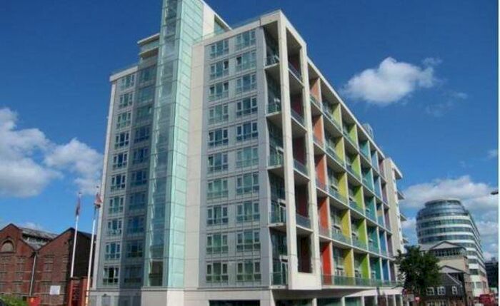 2 Bedroom Apartment To Rent In Litmus Building, NG1