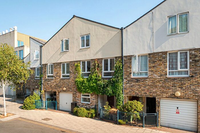 5 Bedroom Terraced House For Sale In Cromwell Road, London, SW9
