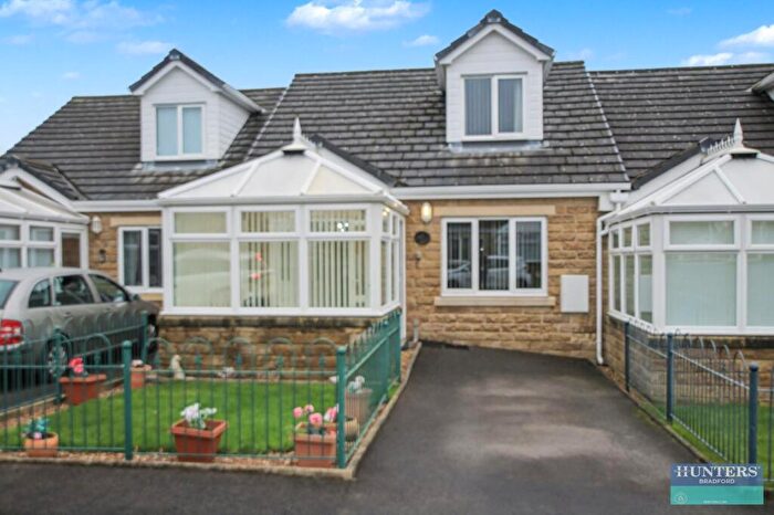 3 Bedroom Bungalow For Sale In Pitty Beck View Allerton, Bradford, BD15