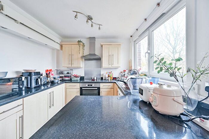 2 Bedroom Flat For Sale In Hevelius Close, Greenwich, London, SE10