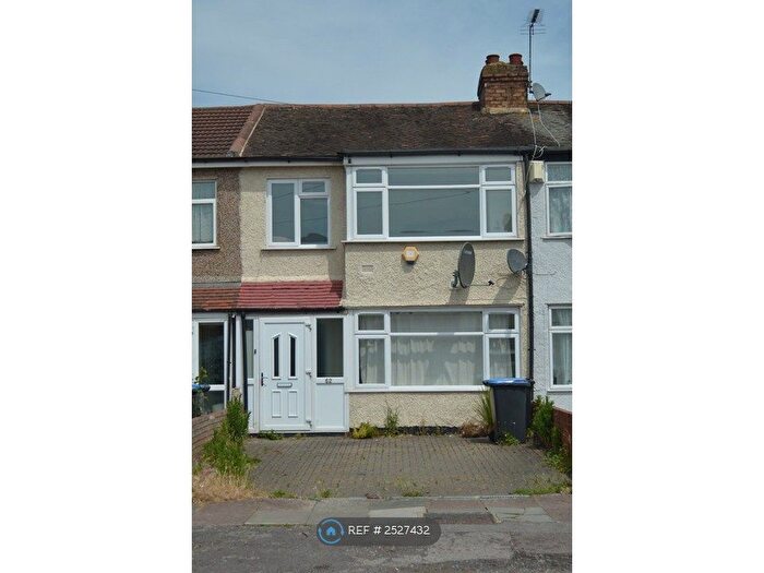 3 Bedroom Terraced House To Rent In Clydesdale, Enfield, EN3
