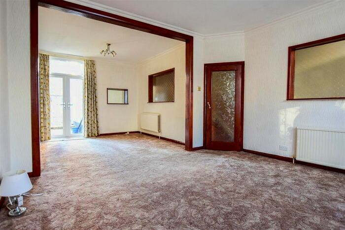 4 Bedroom Terraced House To Rent In Stuart Road, Gillingham, ME7