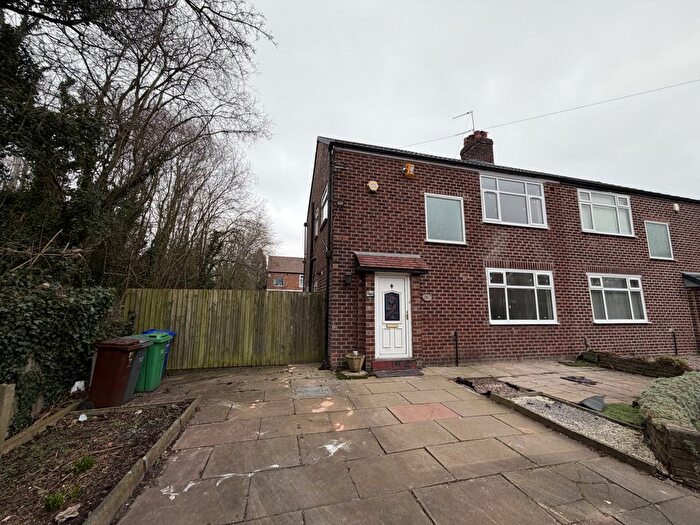 3 Bedroom Semi-Detached House To Rent In Kingsway, Manchester, M20