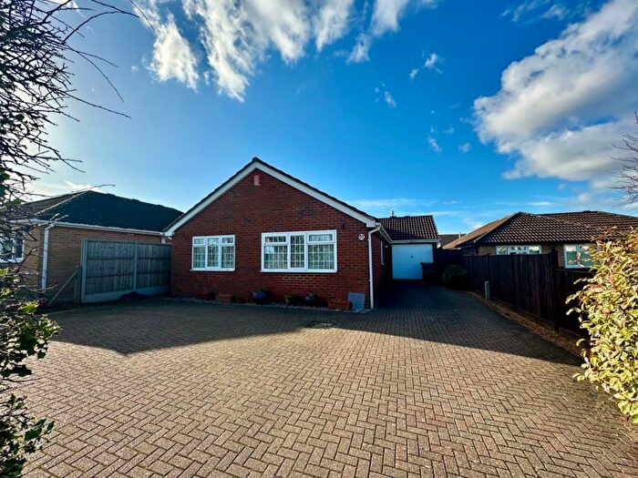 3 Bedroom Detached Bungalow For Sale In Stoke Road, Taunton, TA1