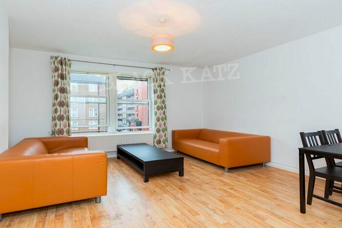 3 Bedroom Flat To Rent In Amhurst Road, London, E8