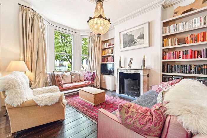 6 Bedroom Terraced House To Rent In Chesterton Road, London, W10