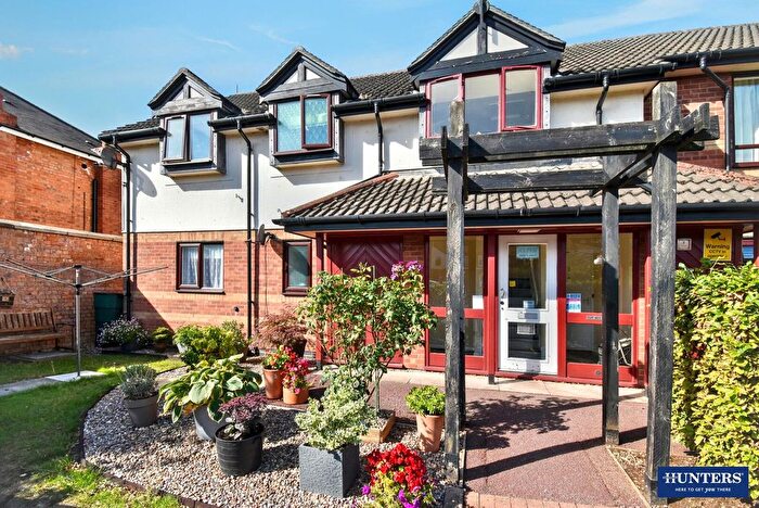 1 Bedroom Flat For Sale In Jasmine Court, Wigston, LE18