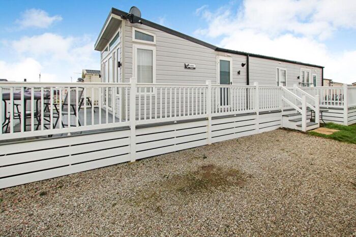2 Bedroom Bungalow For Sale In Willerby Vouge Lodge -Sheerness Holiday Park, ME12