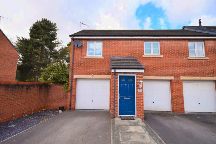 2 Bedroom Flat To Rent In Lambourne Court, Gwersyllt, LL11