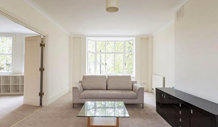 5 Bedroom Apartment To Rent In Strathmore Court, Park Road, NW8
