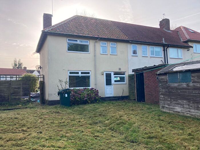 2 Bedroom Semi-Detached House To Rent In Lanchester Avenue, Gateshead, NE9