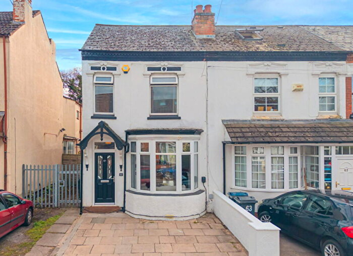 3 Bedroom End Of Terrace House For Sale In Oxford Road, Acocks Green, B27