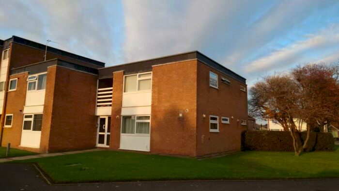 2 Bedroom Apartment To Rent In Cherwell Drive, Marston, OX3