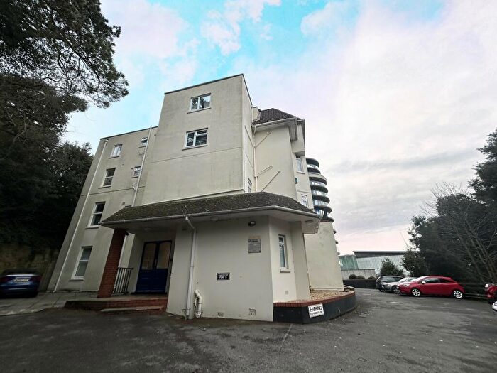 2 Bedroom Flat To Rent In Cranborne Road, Bournemouth, BH2