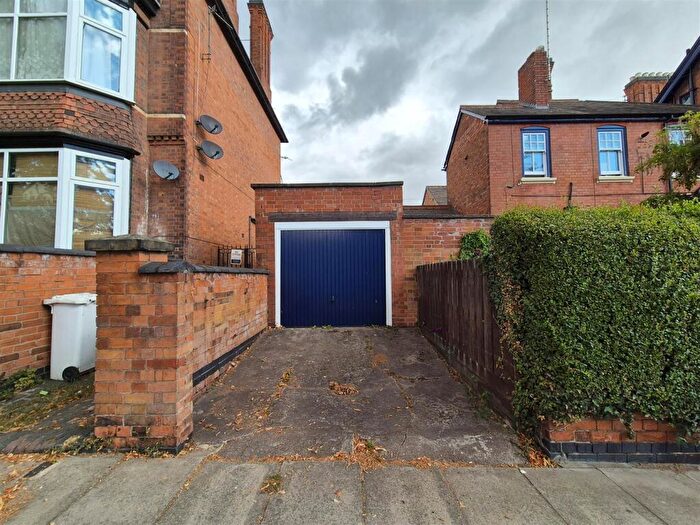 Garages To Rent In Garage, Fosse Road Central, LE3