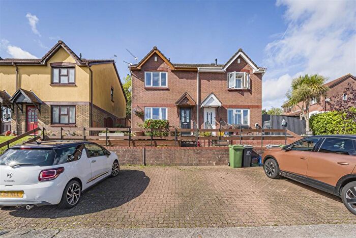 3 Bedroom Semi Detached House For Sale In Duncan Close, St. Mellons, Cardiff, CF3