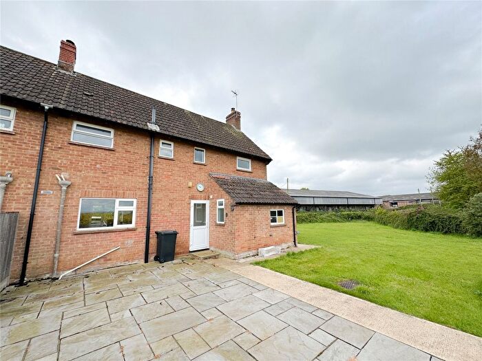 3 Bedroom Semi-Detached House To Rent In Rumwell, Taunton, Somerset, TA4