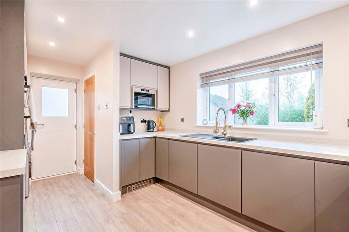 4 Bedroom Detached House For Sale In Town Hill Bank, Padiham, Burnley, Lancashire, BB12