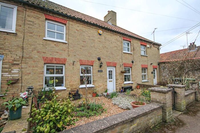 3 Bedroom Cottage For Sale In Lynn Road, Gayton, King's Lynn, PE32