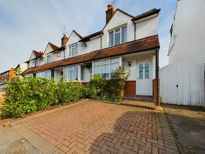 2 Bedroom Semi-Detached House To Rent In Sycamore Road, Chalfont St. Giles, HP8