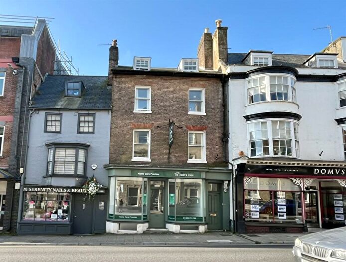 3 Bedroom Apartment To Rent In High West Street, Dorchester, DT1
