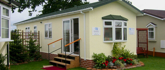 1 Bedroom Park Home For Sale In Sandleford Lodge, Thatcham, RG19