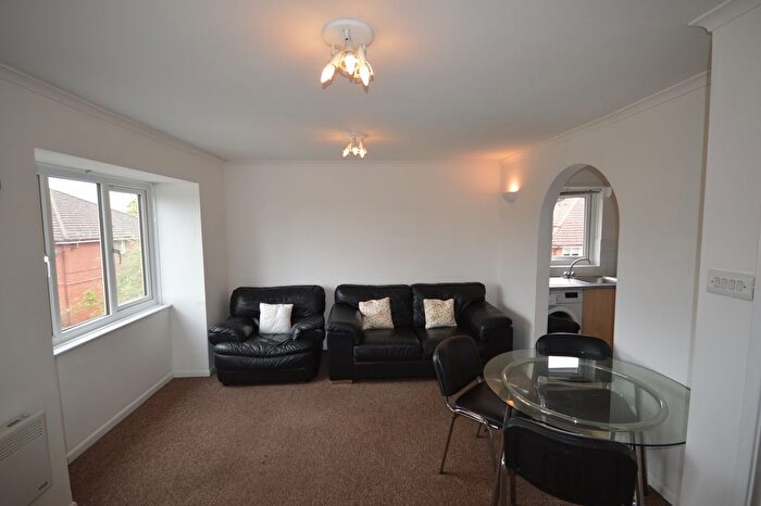 2 Bedroom Flat To Rent In Aylands Close, Wembley, HA9