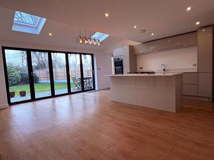 5 Bedroom House To Rent In Ainsworth Road, Bury, BL8
